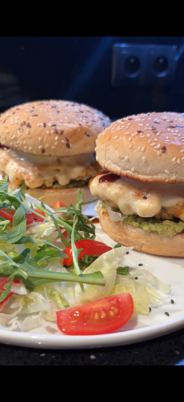 High-Protein Shrimp Burgers High-Protein Shrimp Burgers
